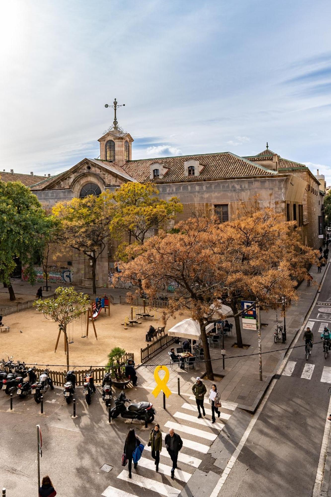 Pension Iznajar Barcelona Exterior photo